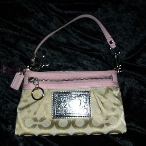 Coach Wrislet Poppy Purse